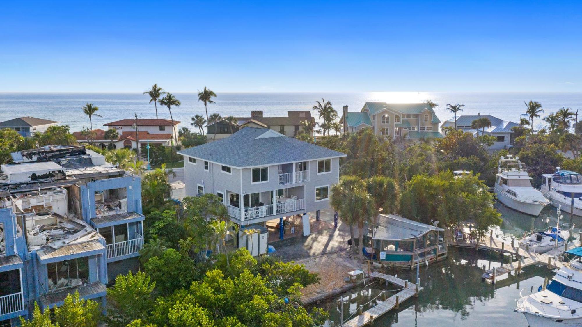 Апарт отель Chadwick Cove Marina Энглвуд Экстерьер фото